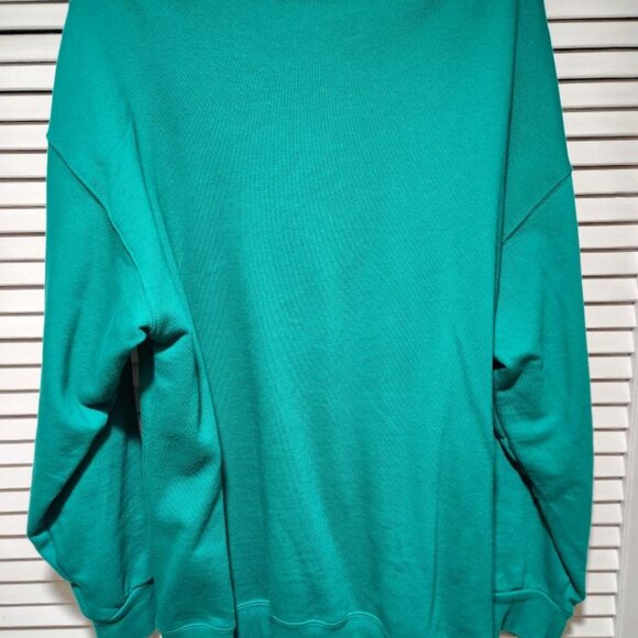 Vintage Italian Sergio Tacchini Rainbow Embroidery Green Sweatshirt Large - Picture 2 of 3